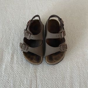 Brown Birkenstock sandals Roma. Size 24.